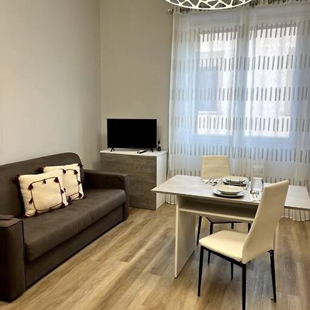Grano - Appartamento Lecce Centro Екстериор снимка